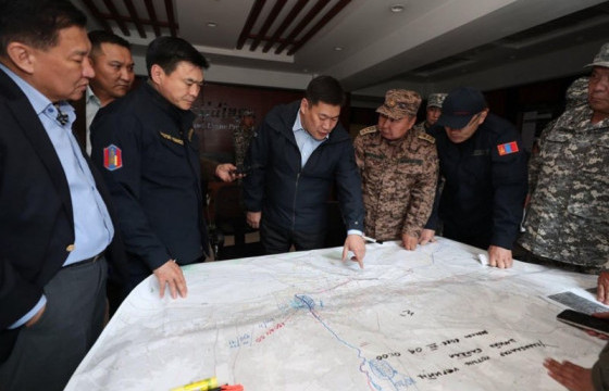 Сэлбэ голын сэтэрсэн даланг яаралтай сэргээн засах үүрэг өглөө   