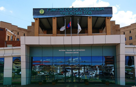 ГССҮТ: Наадмын өдрүүдэд нисэх онгоцоор 12 иргэнийг тээвэрлэж,  яаралтай 156 мэс засал  хийлээ 