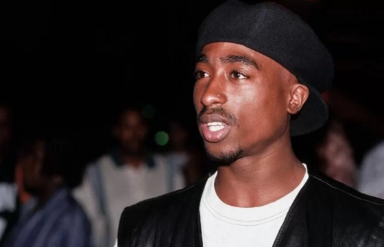 Тупак Шакурын амиа алдсан хэргийг дахин сэргээж, шалгалтын ажиллагаа явуулж эхэлжээ