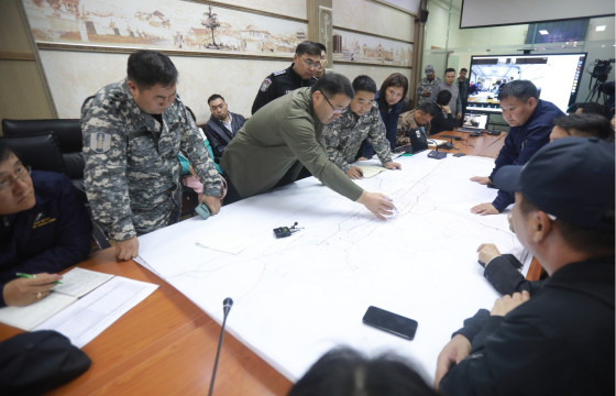 Нийт 38 байршилд ус соруулж байна