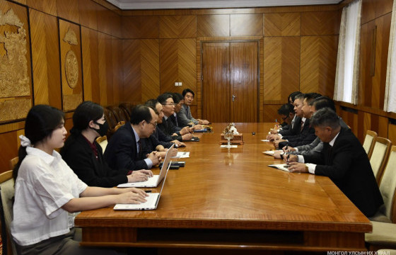 ҮББХ-ны Т.Энхтүвшин БНСУ-ын судлаачдыг хүлээн авч уулзлаа