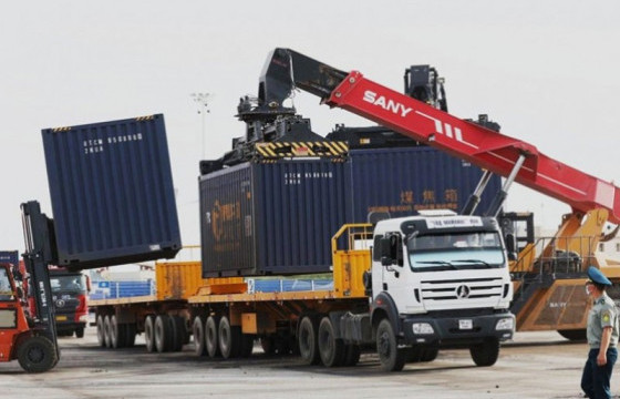 Улаанбаатар хотод 1363 чингэлэг ачаа байна