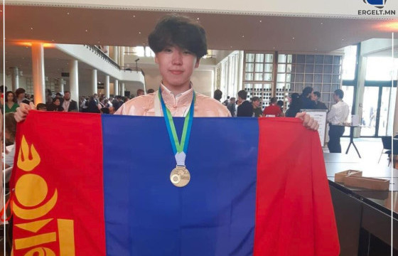 А.АМАРТҮВШИН: ДАРААГИЙН УДАА АЛТАН МЕДАЛЬТАЙ ЭХ ОРОНДОО ИРЭХИЙН  ТӨЛӨӨ ХИЧЭЭНГҮЙЛЭН СУРАЛЦАНА