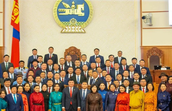 МАЛЧДААР ДҮҮРЭН УИХ БА ХОТНООСОО ИРДЭГГҮЙ ГИШҮҮД