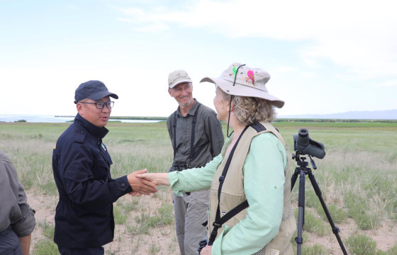 ХАР УС НУУРЫН ЭРГИЙН МЕНЕЖМЕНТТЭЙ ТАНИЛЦЛАА