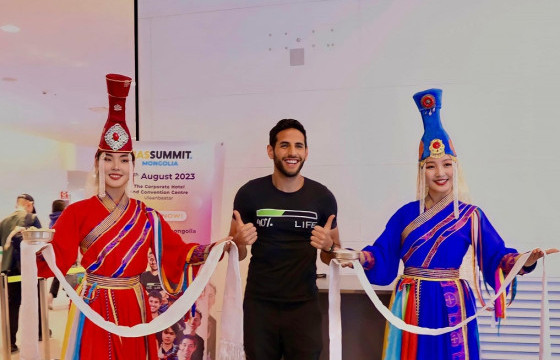 Монголд ирсэн ээлжит дэлхийн алдартан “NAS DAILY” буюу НУСЕЙР ЯСИН гэж хэн бэ