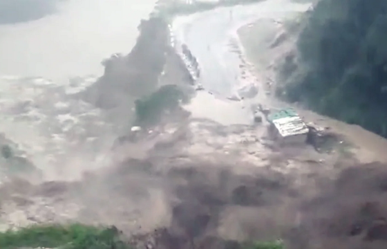 Энэтхэгийн Гималайн бүс нутагт үер бууж, 41 хүн амиа алджээ