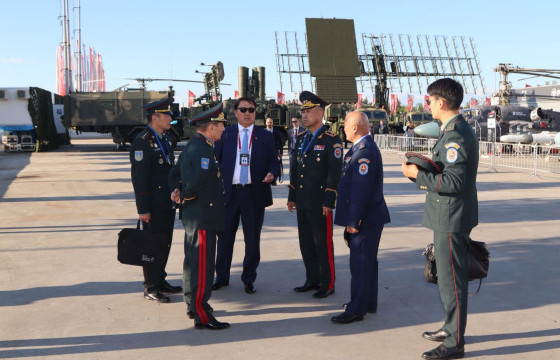 БАТЛАН ХАМГААЛАХЫН САЙД Г.САЙХАНБАЯР ОРОСЫН ХОЛБООНЫ УЛСАД АЖЛЫН АЙЛЧЛАЛ ХИЙВ