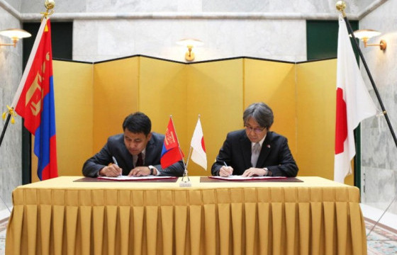 “Өвсний үндэс-Хүний аюулгүй байдлыг хангах буцалтгүй тусламж”-ийн төслийн гэрээнд гарын үсэг зурав