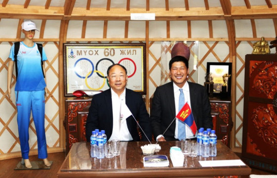 БНХАУ-ын Спортын дэд сайдыг хүлээн авч уулзав
