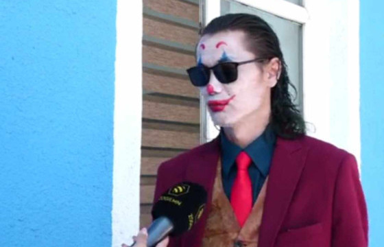 ЖОКЕРЫН ДҮРД ХУВИРААД БУЙ А.АВАР ГЭЖ ХЭН БЭ