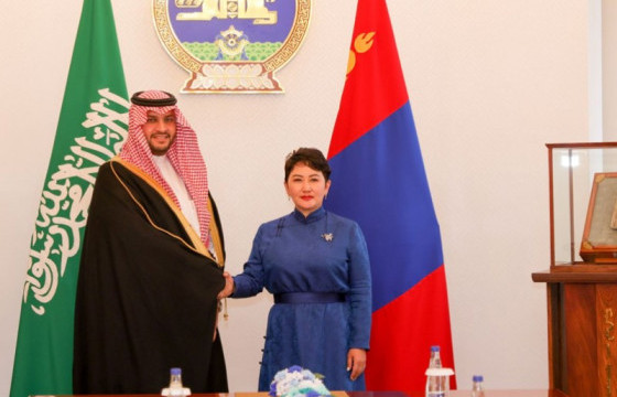 Саудын Арабын Засгийн газрын гишүүн, Төрийн сайд Ханхүү Турки бин Мухаммад бин Фахд Аль-Саудтай уулзлаа