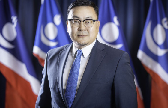 Ц.ЖАДАМБАА: МАН-ынхан биднийг 15 толгойтой атгаалжин хар мангас шиг  бодож байгаа