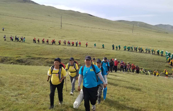 Хан-Уул дүүргийн иргэдийн спорт явган аяллын тэмцээн болов