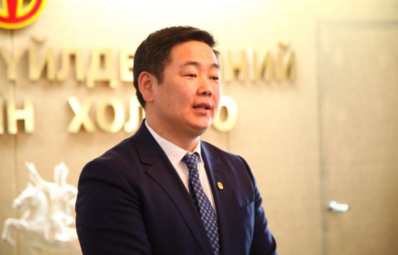 С.ЭРДЭНЭБАТ: “ЭРДЭНЭТ ҮЙЛДВЭР”-ИЙН ЗАХИРГААНААС ЗӨРҮҮТЭЙ МЭДЭЭЛЭЛ ӨГЧ БАЙНА