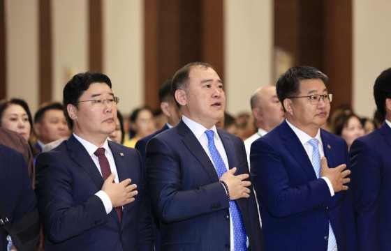 АН-аас зохион байгуулж буй “Эдийн засгийн форум“ Сүхбаатар аймгийн Баруун-Урт хотноо эхэллээ