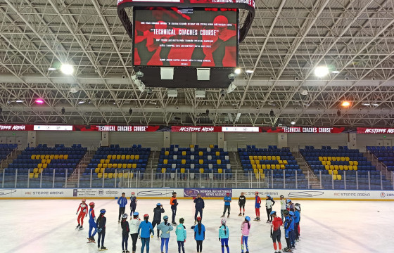 Шорт трекийн дасгалжуулагчийн сургалт эхэллээ