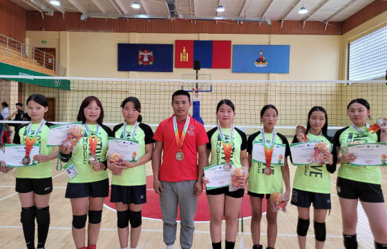 Тусгай волейболын охидын багийн аваргууд тодорлоо