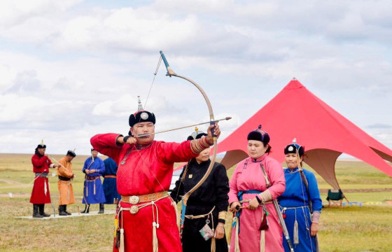 Хүндэтгэл үзүүлэх харваа тэмцээн болов