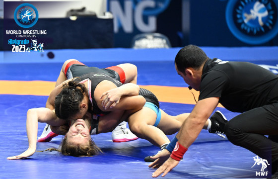 Ч.Отгонтуяа дагах барилдаанд өрсөлдөгчөө цэвэр яллаа