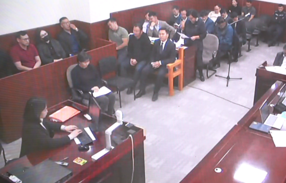  О.ДАВГАДОРЖИЙН ӨМГӨӨЛӨГЧ н.БАТЖАРГАЛ: Хүн таньдаг байсныхаа төлөө шүүхэд яллагдагчаар татагдаж байна