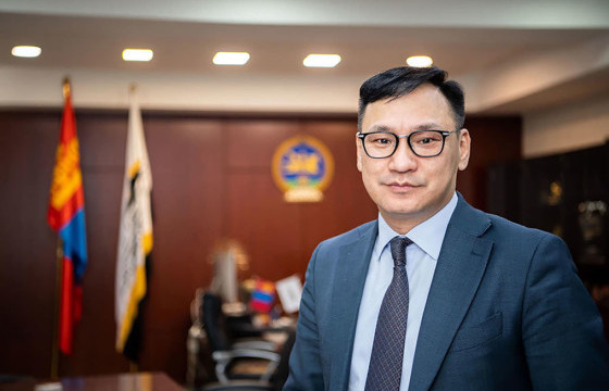 Б.ГАНХУЯГ: Би нэг ч төгрөг хулгайлаагүй учраас бурууг нь үүрч чадахгүй