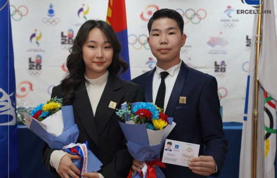 БИД ТУУШТАЙ БАЙСАН УЧРААС АМЖИЛТАД ХҮРСЭН