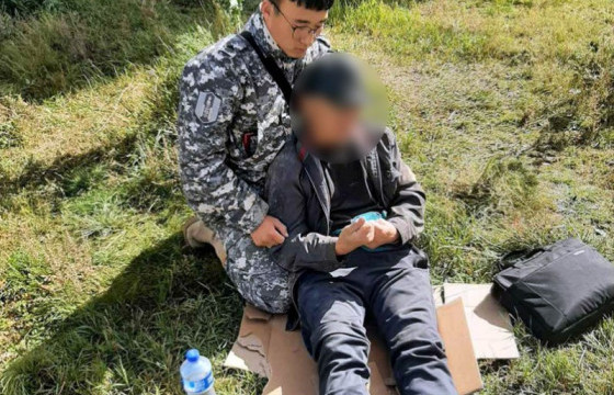 ОБЕГ-ын ажилтан гудамжинд таталт өгч байсан иргэнд анхны тусламж үзүүлжээ