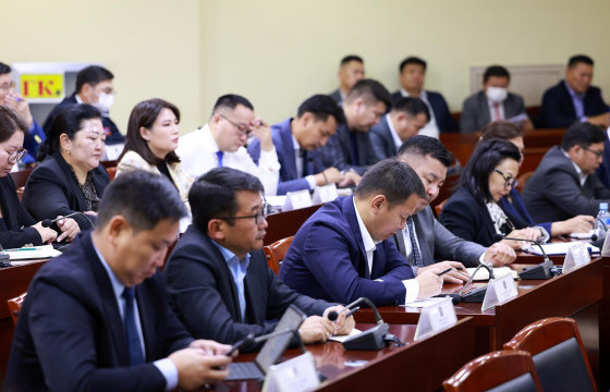 Сургууль, цэцэрлэгийн хүнсний аюулгүй байдалд шалгалт хийж байна 