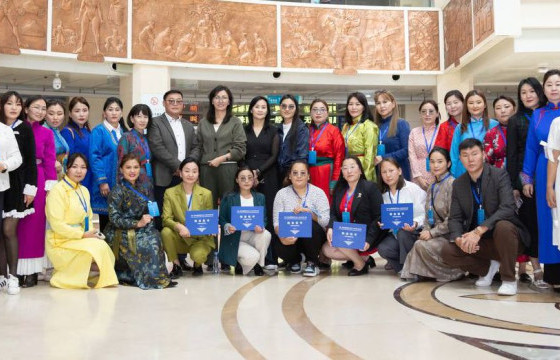 Хөх хотод 30 сувилагч мэргэжил дээшлүүлэх сургалтад хамрагджээ