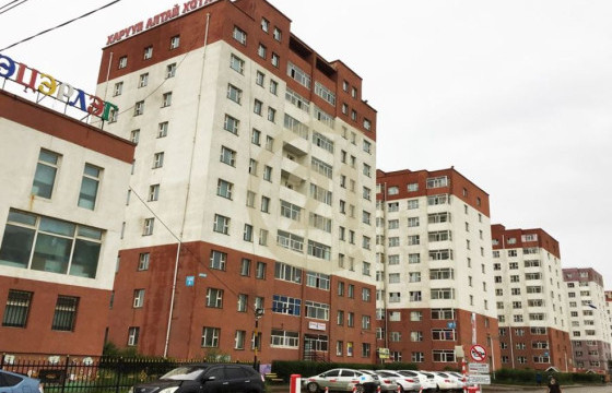 Гэртээ цоожтой байсан бага насны хоёр охин цонхоороо унаж, амиа алджээ