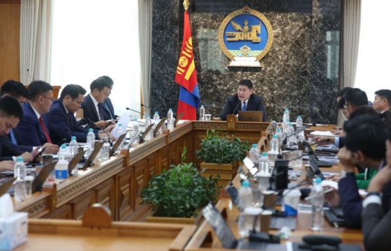 Л.Оюун-Эрдэнэ: Нийслэл дэх авлигатай тэмцэхэд Засгийн газар бүх талын дэмжлэг үзүүлж ажиллана