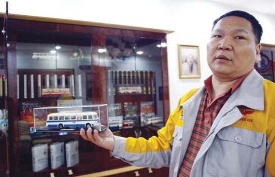 БНСУ-ын иргэд “Евро-2 загварын автобусанд Евро-5 гэсэн бичиг наахыг А.Ганхуяг даалгасан” гэж мэдүүлжээ 