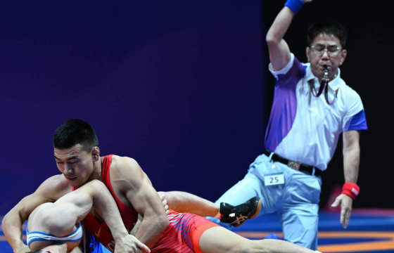 Т.Тулга алтын төлөө, Э.Дэлгэрмаа, Н.Насанбуян, Г.Ариунжаргал нар хүрлийн төлөө барилдана