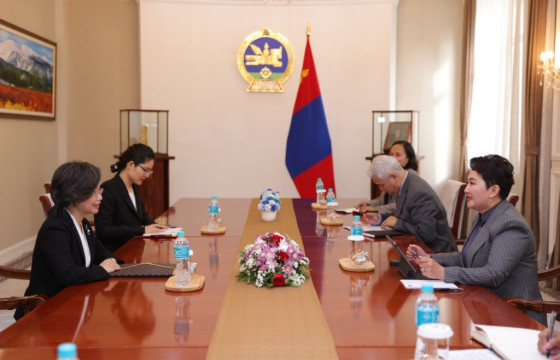 Гадаад харилцааны сайд Б.Батцэцэг БНХАУ-аас Монгол Улсад суугаа Элчин сайд Шэнь Миньжюанийг хүлээн авч уулзав