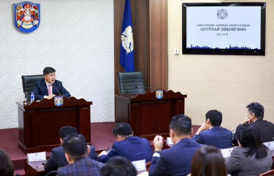 Х.НЯМБААТАР: Эмнэлгүүдийн хүүхдийн орны хүчин чадлыг үе шаттай нэмэгдүүлнэ