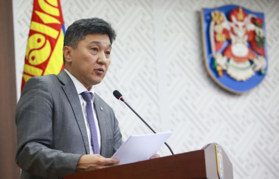 АТГ-аас Нийслэлийн Ерөнхий архитектор Ц.Тулга, Хот байгуулалт, хөгжлийн газрын ажилтан Т.Эрдэнэтуяа, Б.Уранчимэг нарыг баривчилж, шалгаж эхэллээ