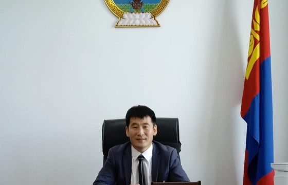 Бид тал бүрийн эрх ашгийг хүндэтгэн үзэж, хурлаараа асуудлаа шийддэг