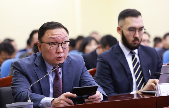 П.ЭРХЭМБУЛГАН: Дүүргүүдэд нэгдсэн эмнэлгийн зохион байгуулалттай эрүүл мэндийн байгууллага байгуулах ажил эхэлж байна