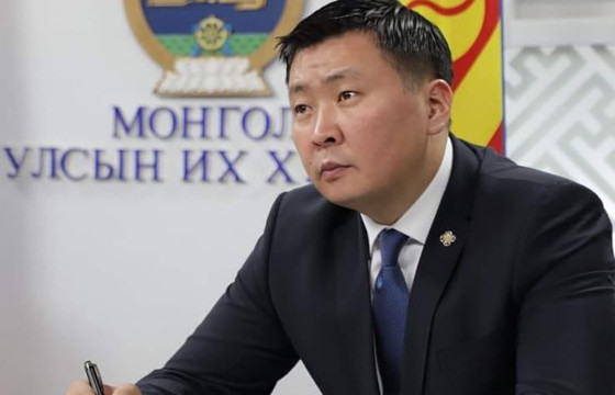 Э.БАТ-АМГАЛАН: Орон нутгийн сонгуулийн тухай хуульд сурталчилгааг 10 хоног болгож, хэсгийн хороодыг камержуулах өөрчлөлтийг тусгасан