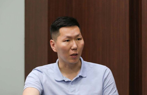 Б.БИЛГҮҮН: Тамирчид нэг лигт тоглох хүртэл би 