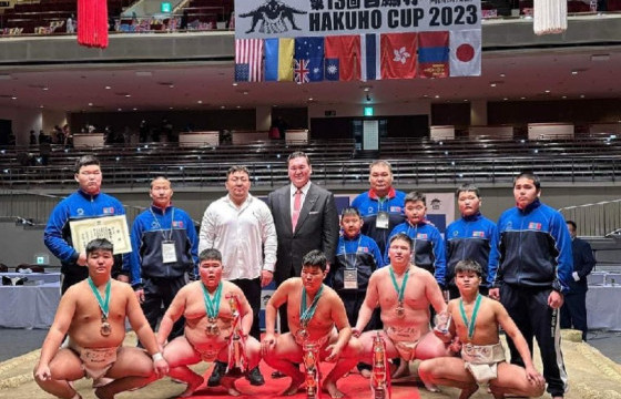 Өсвөр үеийн сүмо бөхийн “Хакүхо цом”-ын тэмцээн болно