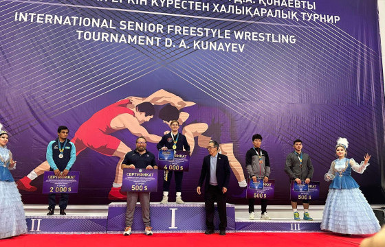 Ц.Цогбадрах,  Д.Кунаевийн тэмцээнээс хүрэл медаль хүртжээ