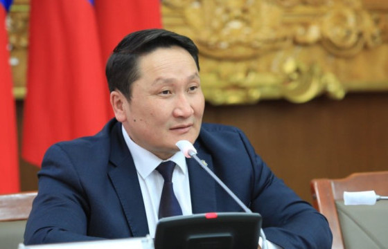 Н.ГАНИБАЛ: Эрх баригчид “Ухралт буцалтгүй социализм руу урагшаа” гэх уриаг биелүүлэхээр явж байгаа