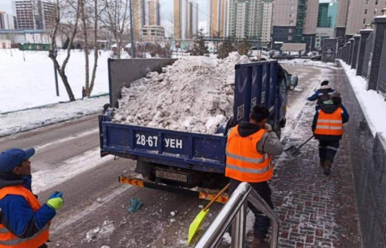 Зам, талбайн цэвэрлэгээ үргэлжилж байна