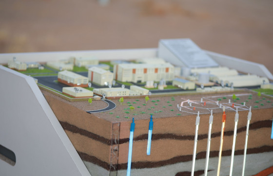 УРАН: МОНГОЛ АЛГУУРЛАЖ ҮЛ БОЛНО 