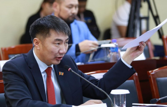 С.ЭРДЭНЭБАЯР: Багануурын нүүрсний уурхай  нүүрснийхээ үнийг 57750 төгрөг болгож нэмсэн