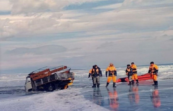 Мөсөн дээгүүр явах болон авто тээвэр хийхгүй байхыг онцгойлон анхааруулж байна