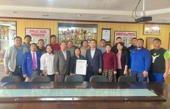 АНУ-ын тэтгэлэгт хөтөлбөрт Д.Солонго шалгарчээ