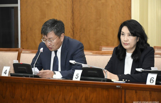 Э.Энхтуяаг Ерөнхийлөгч, Л.Өлзийсайханыг УИХ-ын дарга Цэцийн гишүүнд санал дэвшүүлжээ